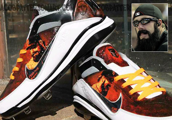 brian_wilson_wears_cool_new_shoes_stumps_for_new_teammate.jpg